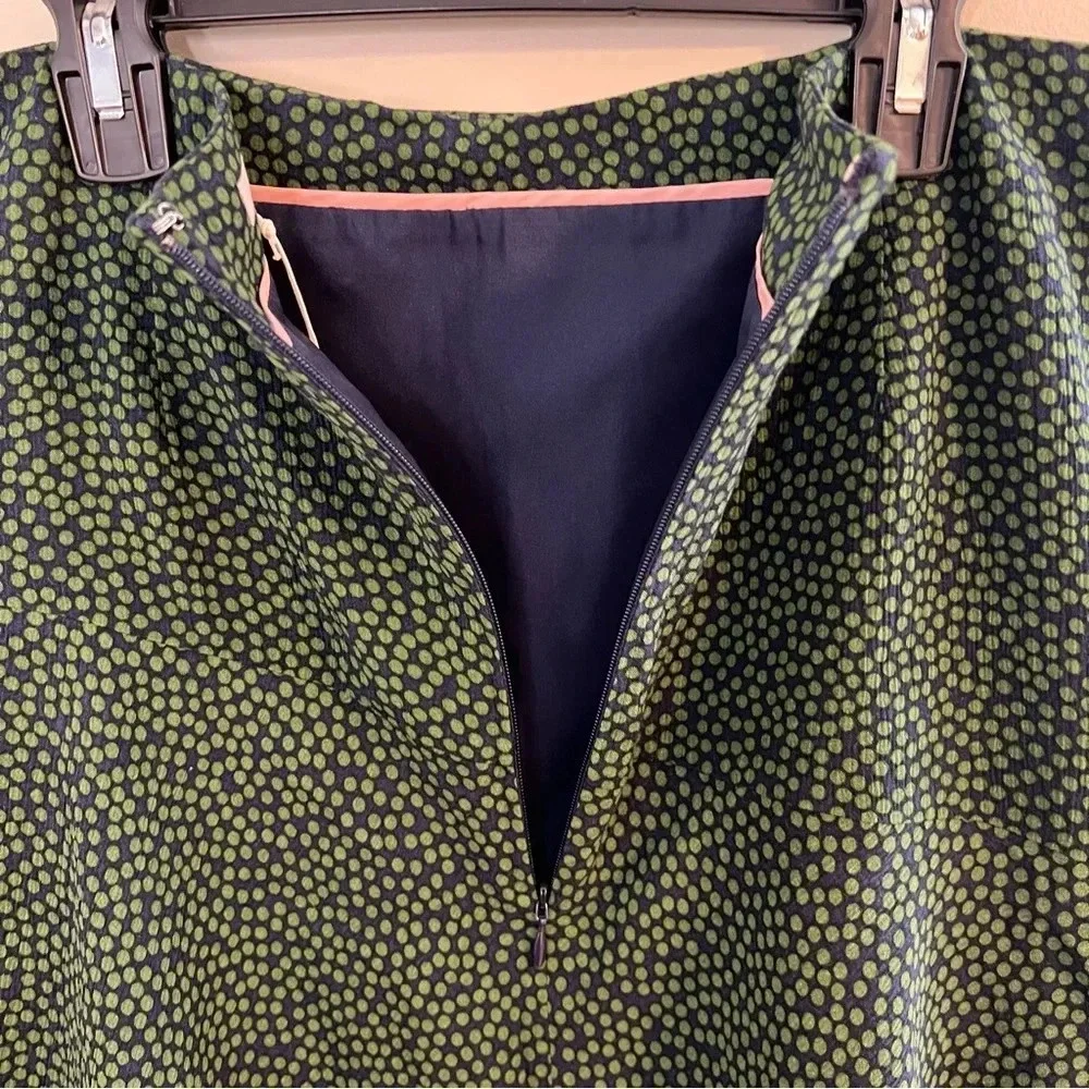 NEW BODEN Virginia Green and Navy Cluster Spot Skirt Size 4 - Picture 7 of 8